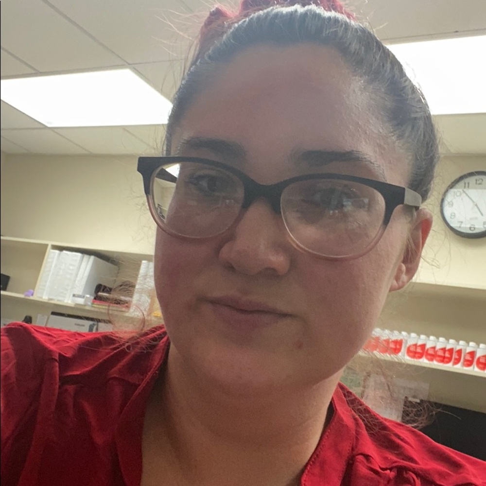 Meet your Posher, Rachel